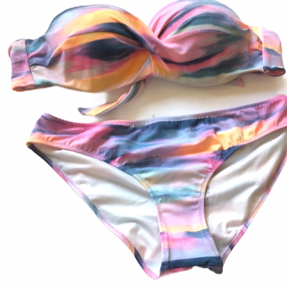 PINK Victoria's Secret Other - Pink Victoria’s Secret watercolor 2 pc bikini